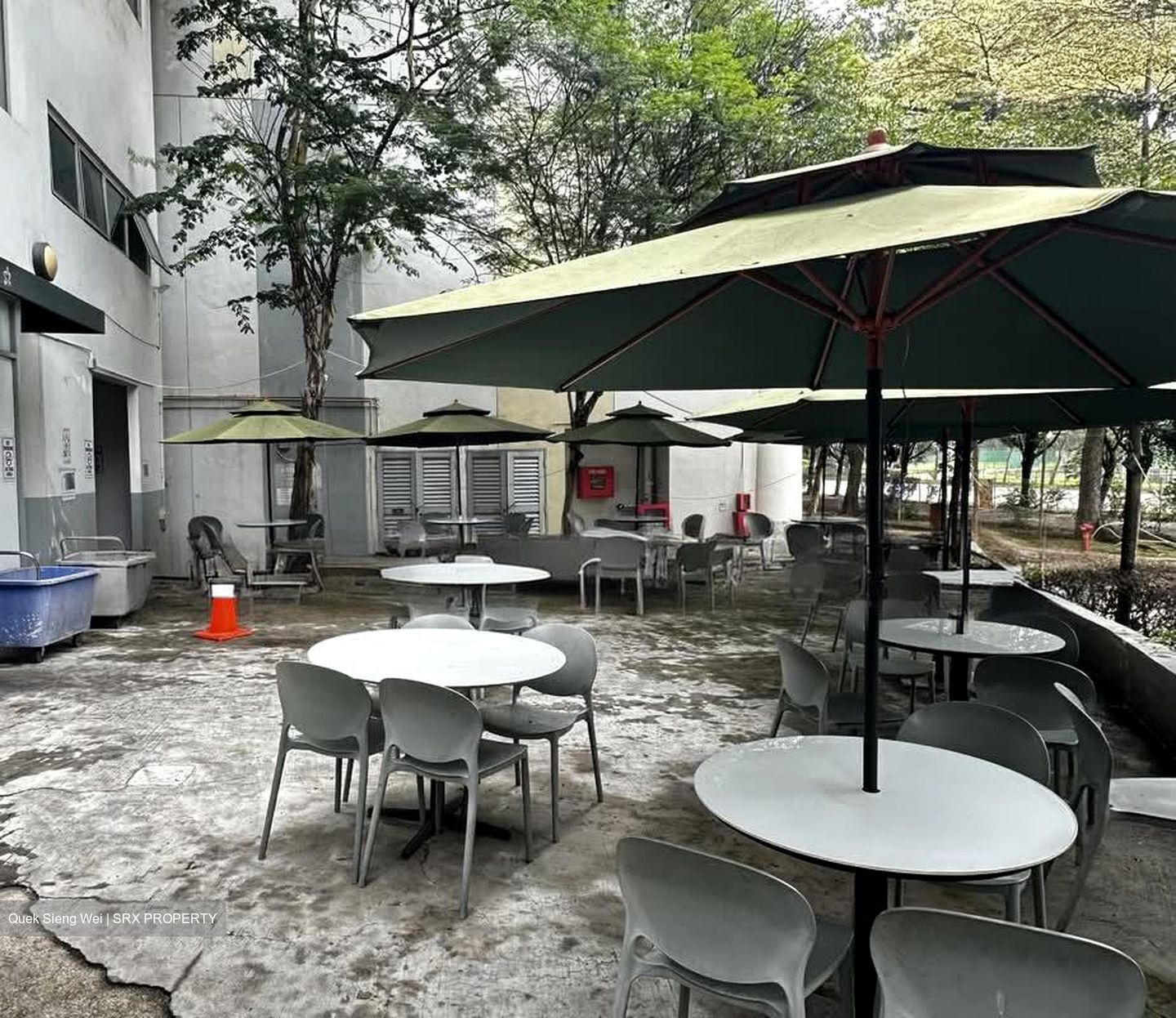 Jurong Industrial Estate (D22), Retail #557828761